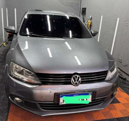 VOLKSWAGEN-JETTA-2014