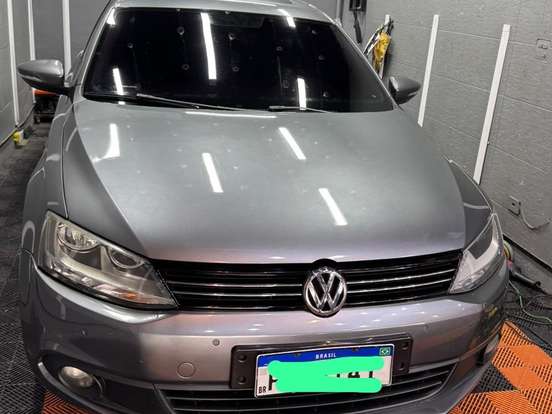 VOLKSWAGEN-JETTA-2.0 COMFORTLINE FLEX 4P TIPTRONIC VOLKSWAGEN-JETTA-2014