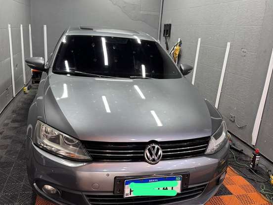 VOLKSWAGEN-JETTA-2.0 COMFORTLINE FLEX 4P TIPTRONIC VOLKSWAGEN-JETTA-2014