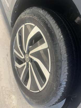 VOLKSWAGEN-POLO-2023