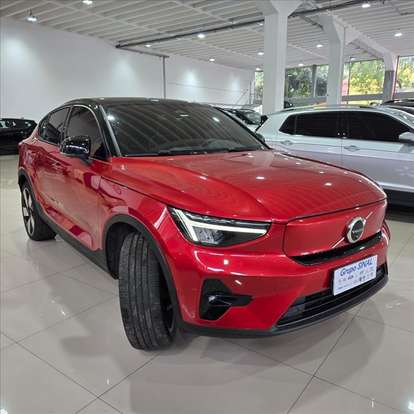 VOLVO-C40-2022
