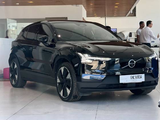 VOLVO EX30 69 KW ELÉTRICO ULTRA