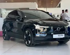 VOLVO EX30 69 KW ELÉTRICO ULTRA VOLVO EX30 69 KW ELÉTRICO ULTRA