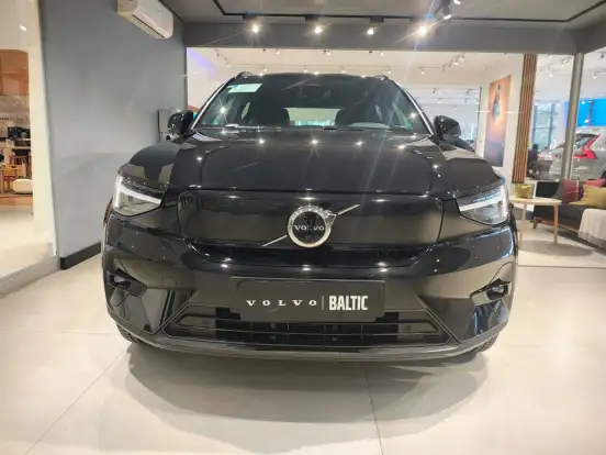 VOLVO-EX40-P8 RECHARGE TWIN ELECTRIC ULTRA AWD VOLVO-EX40-2026