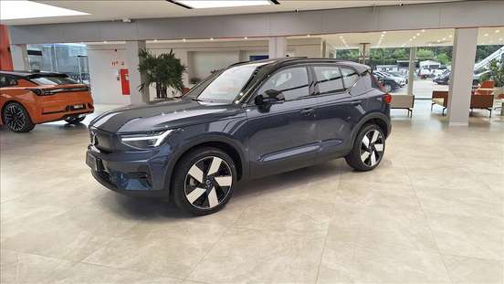VOLVO-EX40-2026
