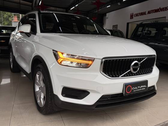VOLVO XC40 2.0 T4 GASOLINA GEARTRONIC