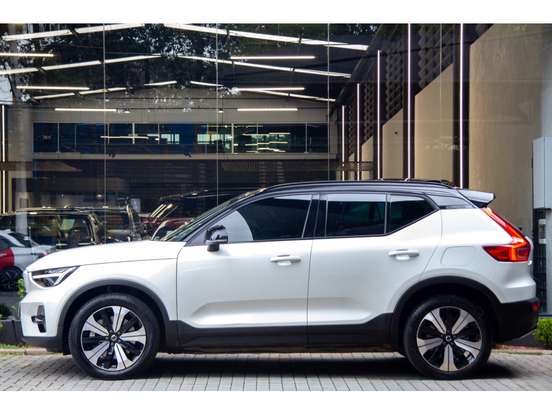 VOLVO-XC40-P6 RECHARGE ELECTRIC PLUS AWD VOLVO-XC40-2023