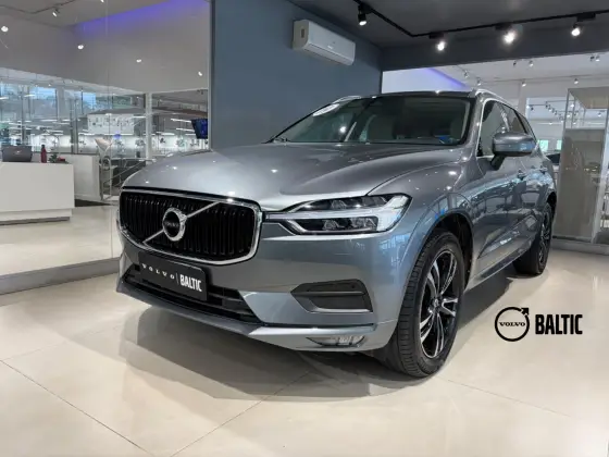 VOLVO XC60 2.0 T5 GASOLINA MOMENTUM AWD GEARTRONIC