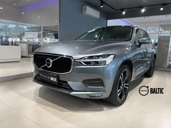 VOLVO-XC60-2018