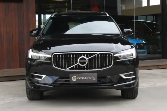 VOLVO-XC60-2021