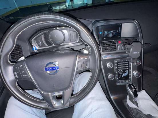 VOLVO-XC60-2.0 T5 R-DESIGN GASOLINA 4P AUTOMÁTICO VOLVO-XC60-2017