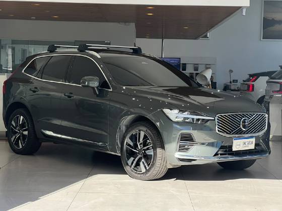VOLVO XC60 2.0 T8 PHEV PLUS AWD GEARTRONIC