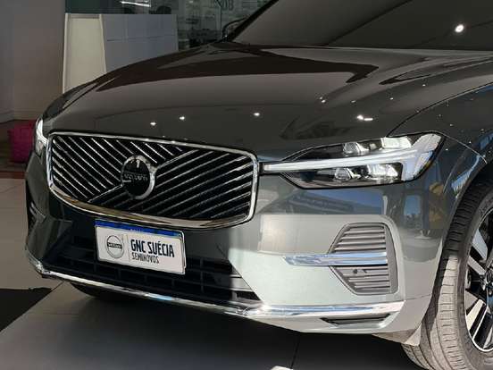 VOLVO-XC60-2.0 T8 PHEV PLUS AWD GEARTRONIC VOLVO-XC60-2025