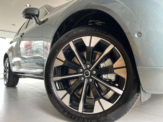 VOLVO-XC60-2.0 T8 PHEV ULTRA AWD GEARTRONIC VOLVO-XC60-2026