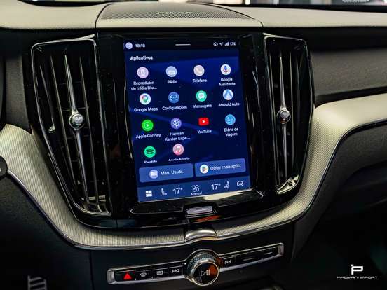 VOLVO-XC60-2021