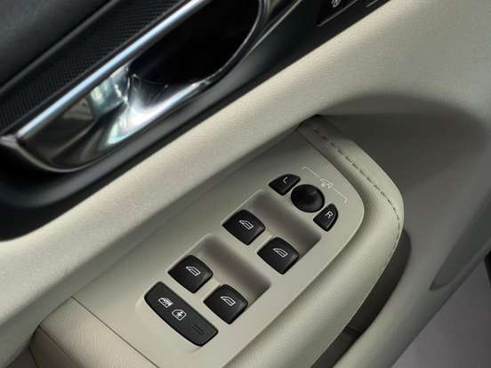 VOLVO-XC60-2.0 T8 RECHARGE PLUS AWD GEARTRONIC VOLVO-XC60-2024