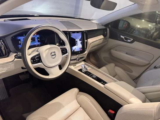VOLVO-XC60-2.0 T8 RECHARGE ULTIMATE AWD GEARTRONIC VOLVO-XC60-2023