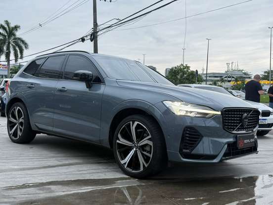 VOLVO-XC60-2022