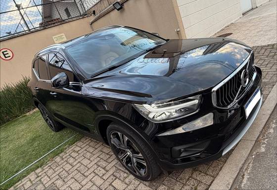 VOLVO XC40 1.5 T5 RECHARGE INSCRIPTION GEARTRONIC