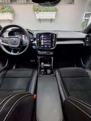 VOLVO-XC40-1.5 T5 RECHARGE R-DESIGN GEARTRONIC VOLVO-XC40-2021