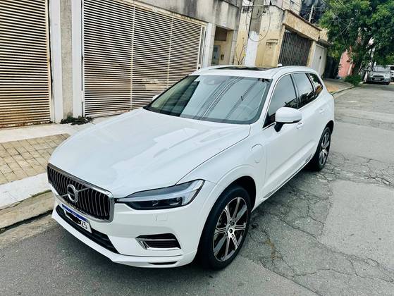 VOLVO XC60 2.0 T8 HYBRID INSCRIPTION AWD GEARTRONIC