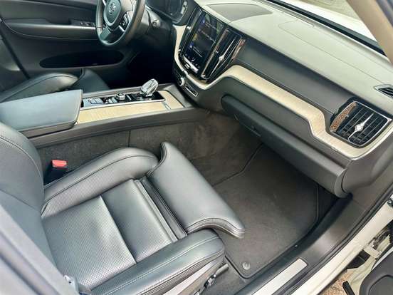 VOLVO-XC60-2.0 T8 HYBRID INSCRIPTION AWD GEARTRONIC VOLVO-XC60-2021