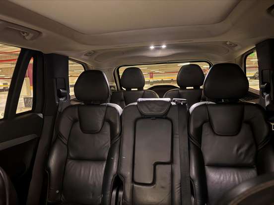 VOLVO-XC90-2.0 T6 GASOLINA MOMENTUM AWD GEARTRONIC VOLVO-XC90-2017