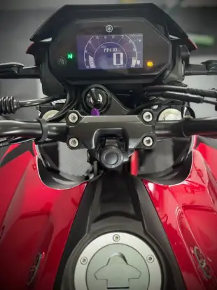 YAMAHA-FZ25 FAZER CONNECTED ABS YAMAHA-FZ25 FAZER CONNECTED ABS-2025