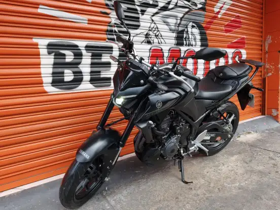 YAMAHA-MT-03 CONNECTED ABS YAMAHA-MT-03 CONNECTED ABS-2025