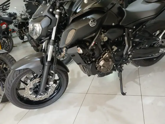 YAMAHA MT-07 ABS 