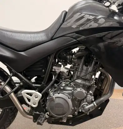 YAMAHA-XT 660R-2009