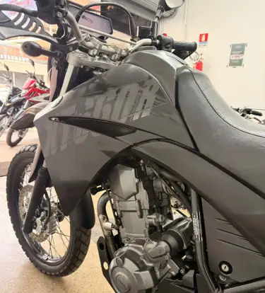 YAMAHA-XT 660R-2009