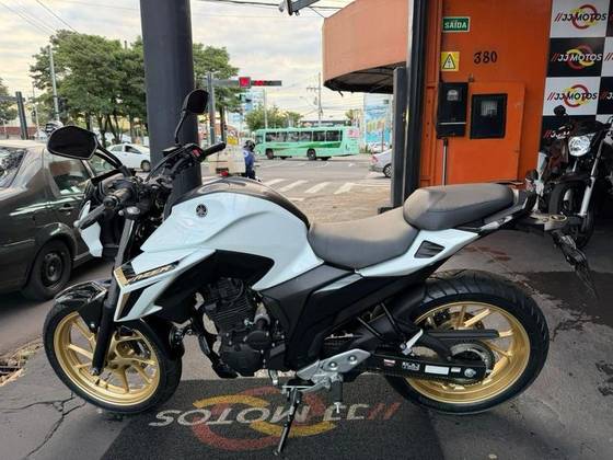 YAMAHA FZ25 FAZER ABS 