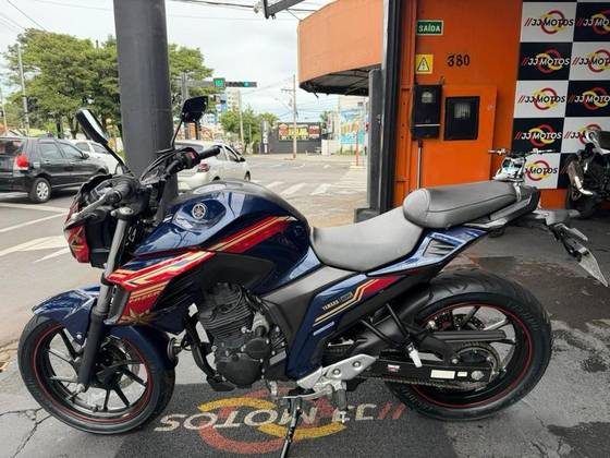 YAMAHA FZ25 FAZER ABS 