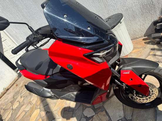 YAMAHA-NMAX CONNECTED 160 ABS YAMAHA-NMAX CONNECTED 160 ABS-2025