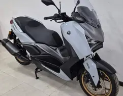 YAMAHA XMAX 300 CONNECTED ABS YAMAHA XMAX 300 CONNECTED ABS