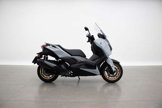YAMAHA-XMAX 300 CONNECTED ABS-2025