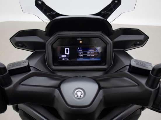 YAMAHA-XMAX 300 CONNECTED ABS YAMAHA-XMAX 300 CONNECTED ABS-2025