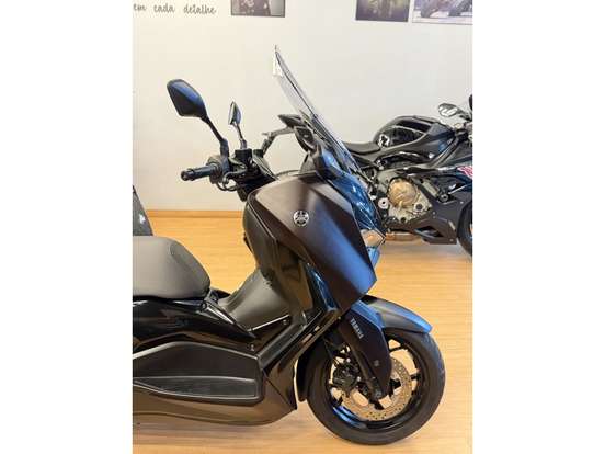 YAMAHA-XMAX 300 CONNECTED ABS-2025