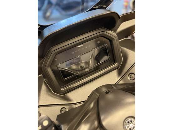 YAMAHA-XMAX 300 CONNECTED ABS-2025