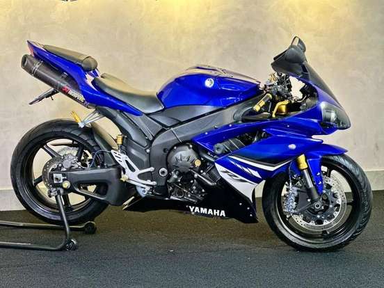 YAMAHA-YZF R1-2008