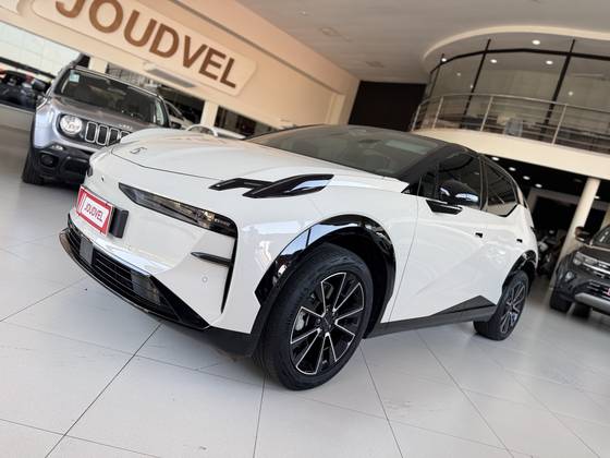 ZEEKR X 66 KW ELÉTRICO PREMIUM