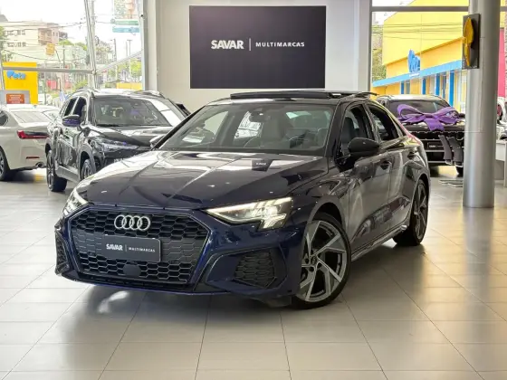 Audi A3 2.0 40 Tfsi Mhev Sedan Performance Black S-Tronic