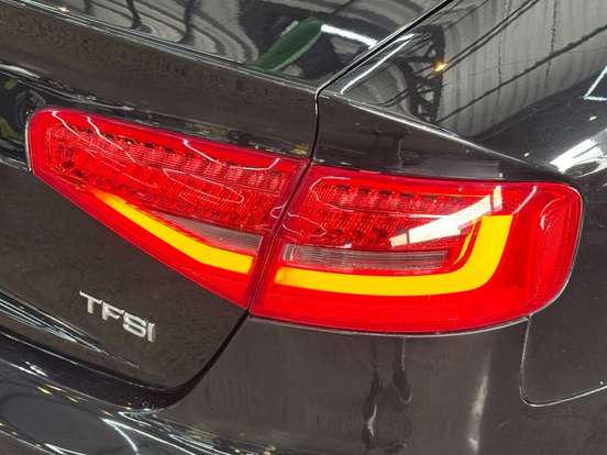 AUDI-A4-2015