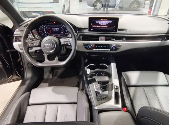AUDI-A4-2019
