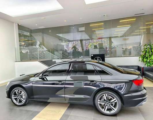AUDI-A4-2024