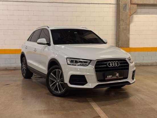 AUDI-Q3-2018