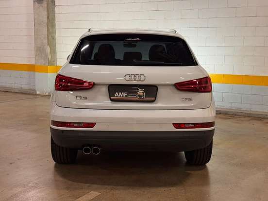 AUDI-Q3-2018