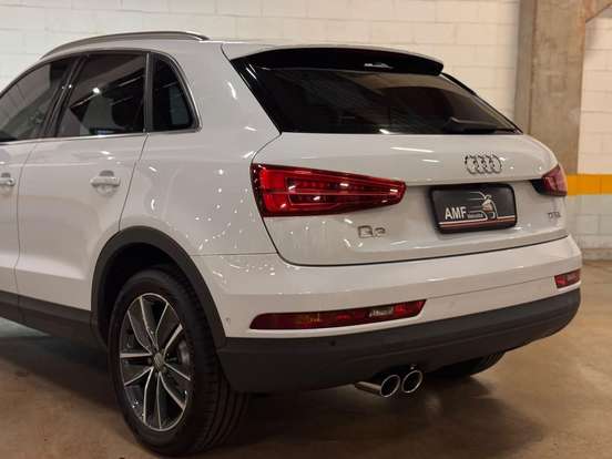 AUDI-Q3-2018