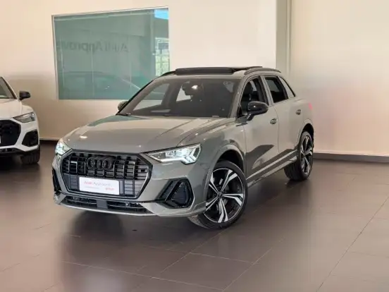 AUDI-Q3-2.0 40 TFSI GASOLINA PERFORMANCE BLACK PLUS QUATTRO TIPTRONIC AUDI-Q3-2024